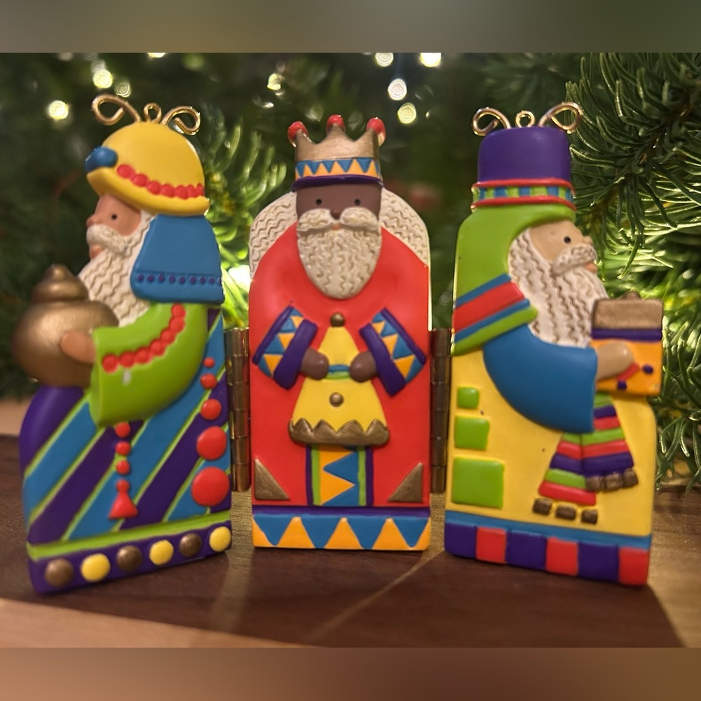 4/$20🌷✨👑Whimsical Three Kings Hinged Ornament (1999 AGC) - Matthew 2:2 Nativity